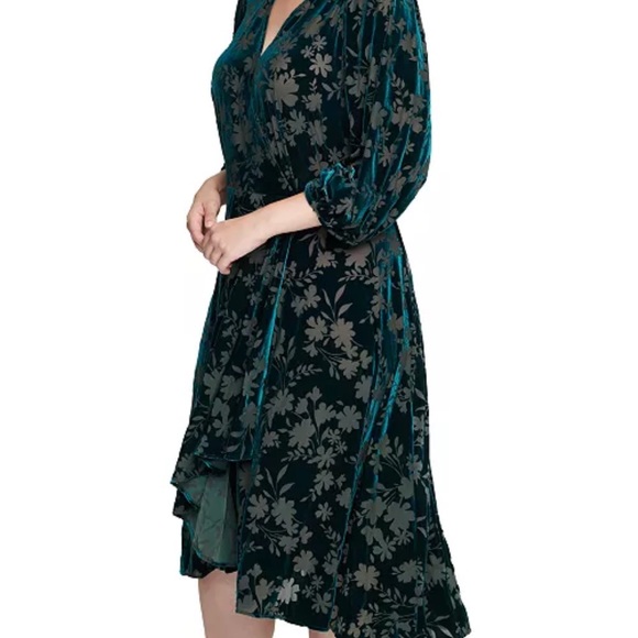 Calvin Klein Plus Size Velvet Burnout Midi Dress 18W - Picture 4 of 13